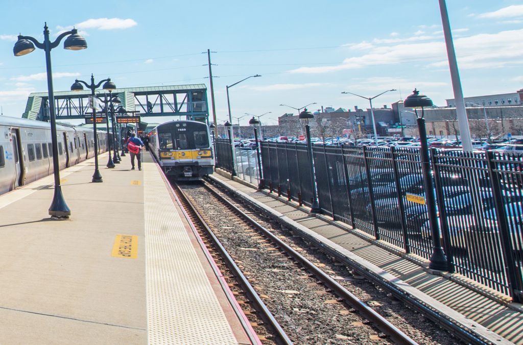 Crews to Perform Switch Work as Part of LIRR Main Line Expansion Project and Lay Steel Girders for Future Elmont Station 